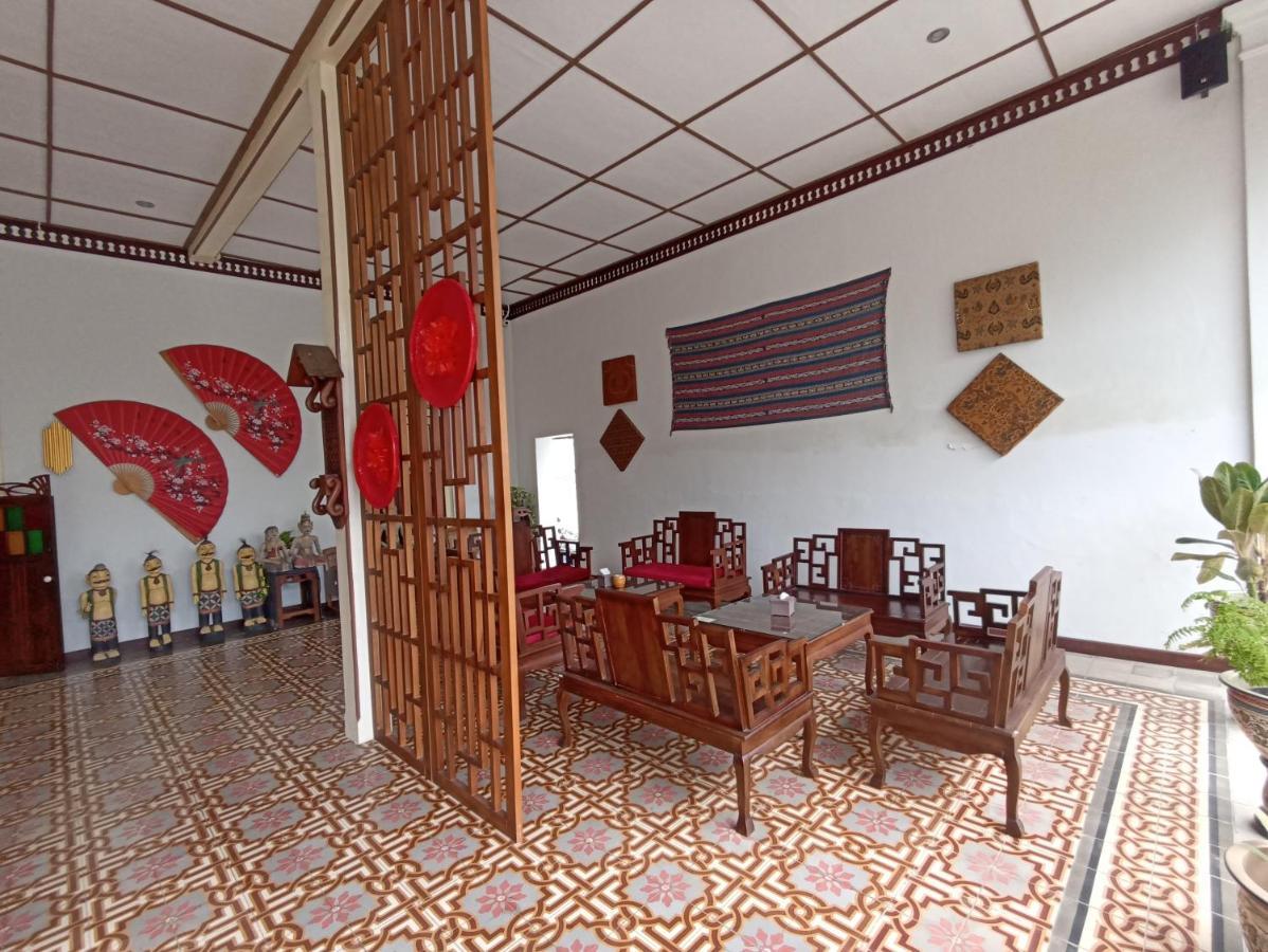 Mruyung Guest House Kota Lama Banyumas Mitra Reddoorz Exterior photo